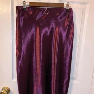 TARGET MIDI SKIRT- SIZE M